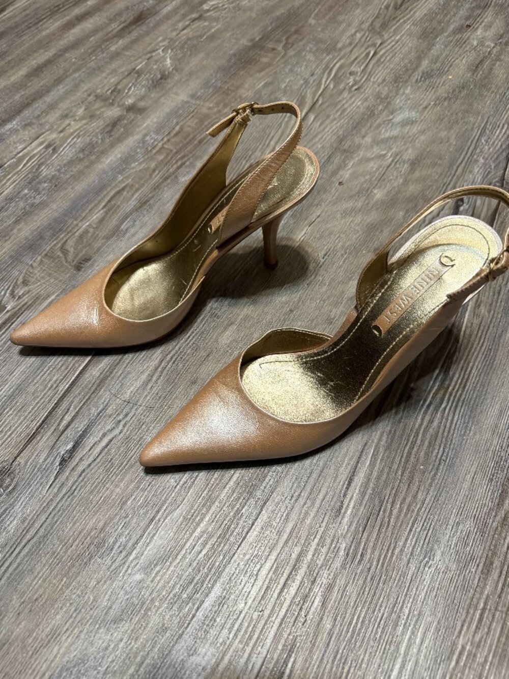 NINE WEST - SLING BACK HEELS - Pink Champagne - SIZE 6M